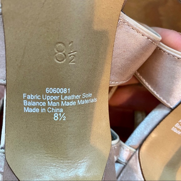 Kelly & Katie Satin Strappy Heels 8.5 - Picture 8 of 8